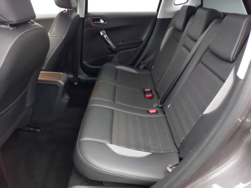 Used Peugeot 2008 2016 for sale - 77284682: Photo 6