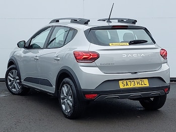 Used Dacia Sandero Stepway 2023 for sale - 77228823: Photo