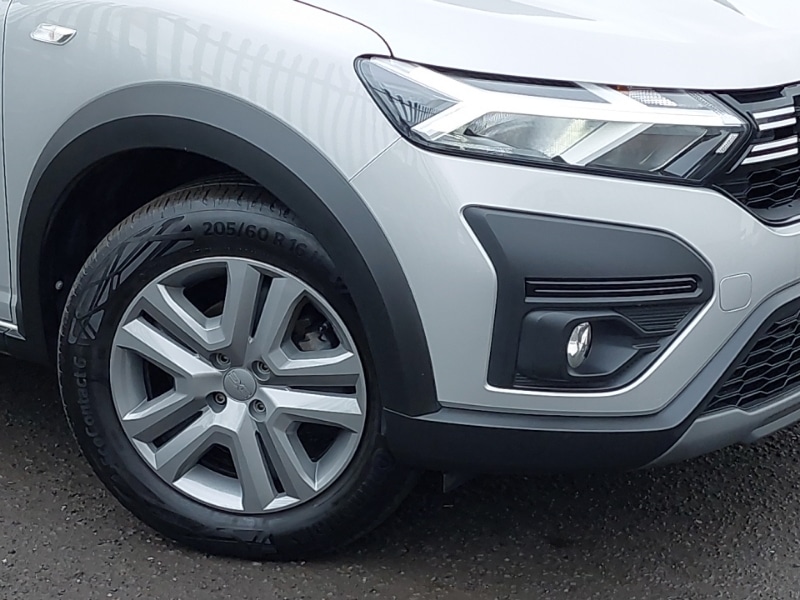 Used Dacia Sandero Stepway 2023 for sale - 77228823: Photo 9