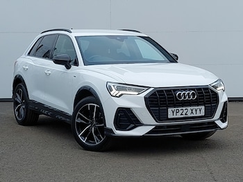 Audi - Q3