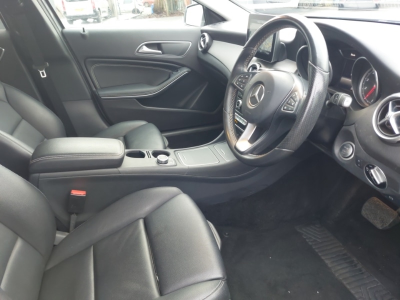 Used Mercedes-Benz GLA 2018 for sale - 77149827: Photo 12