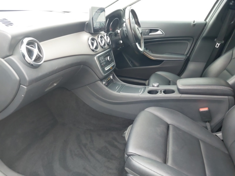 Used Mercedes-Benz GLA 2018 for sale - 77149827: Photo 5