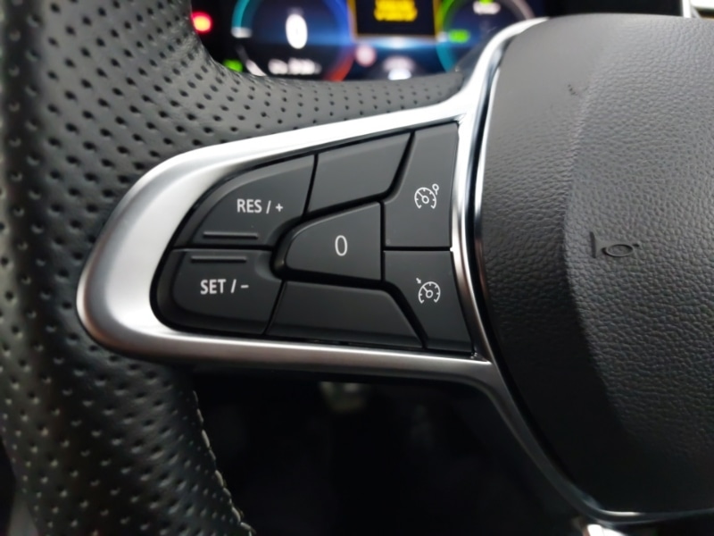 Used Renault Clio 2023 for sale - 78183708: Photo 12