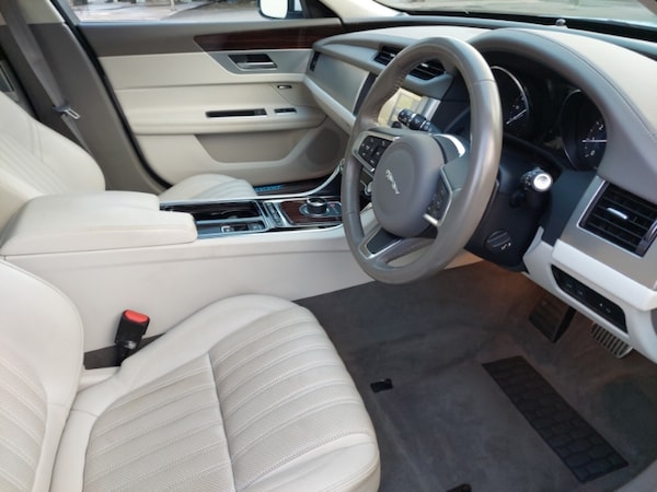 Used Jaguar XF 2019 for sale - 76208123: Photo 12