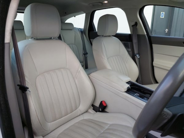 Used Jaguar XF 2019 for sale - 76208123: Photo 13