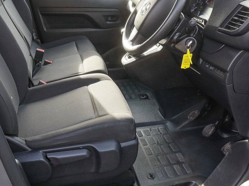 Used Vauxhall Vivaro 2023 for sale - 77651103: Photo 31