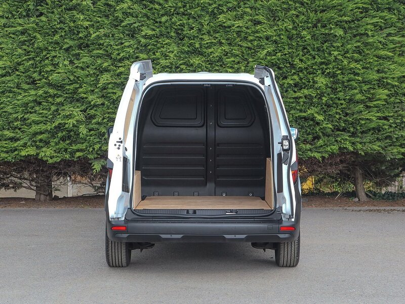 Used Renault Kangoo 2024 for sale - 76263081: Photo 9