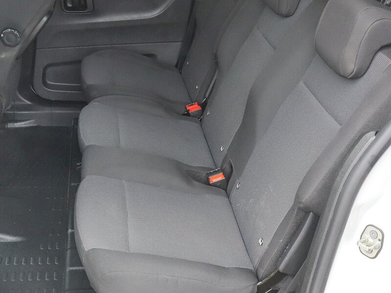 Used Peugeot Partner 2021 for sale - 76106360: Photo 17
