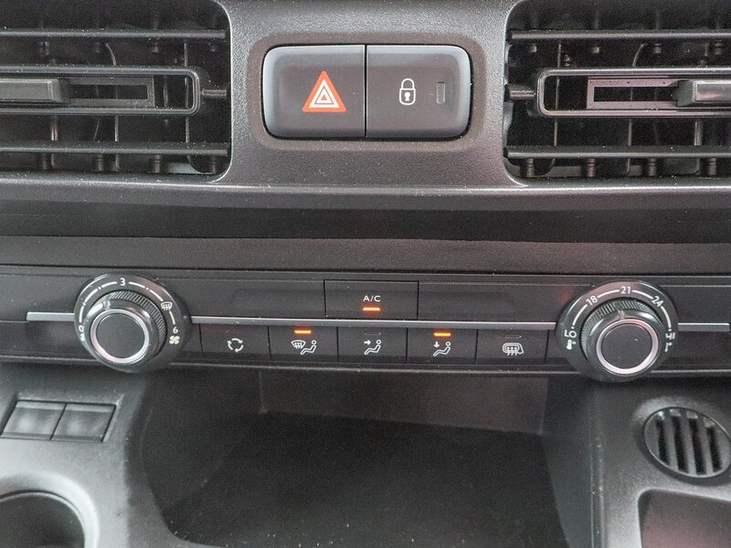 Used Peugeot Partner 2021 for sale - 76106360: Photo 24