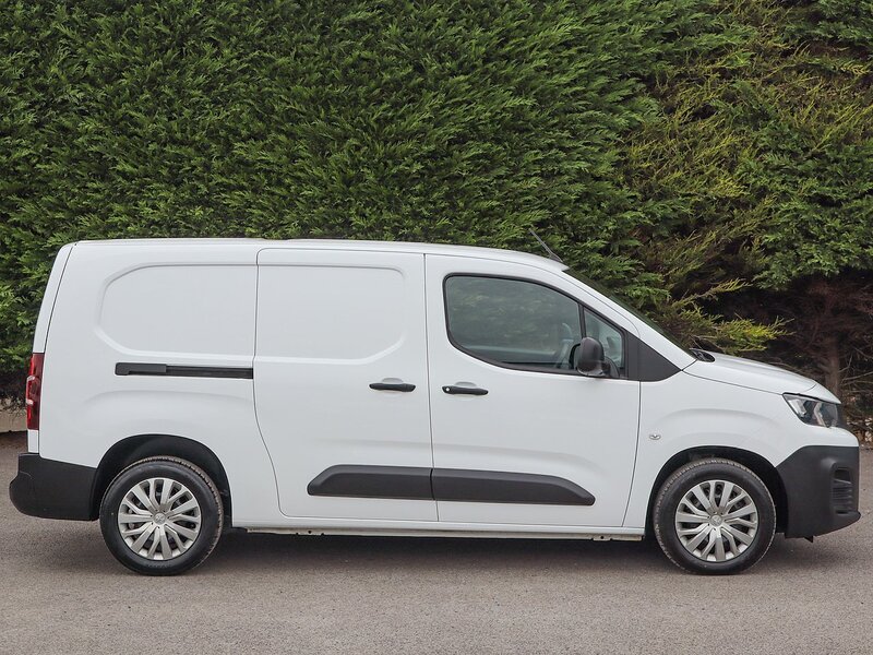 Used Peugeot Partner 2021 for sale - 76106360: Photo 5