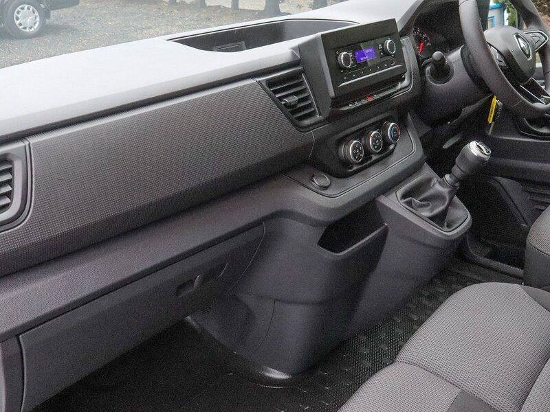 Used Renault Trafic 2024 for sale - 76792969: Photo 36