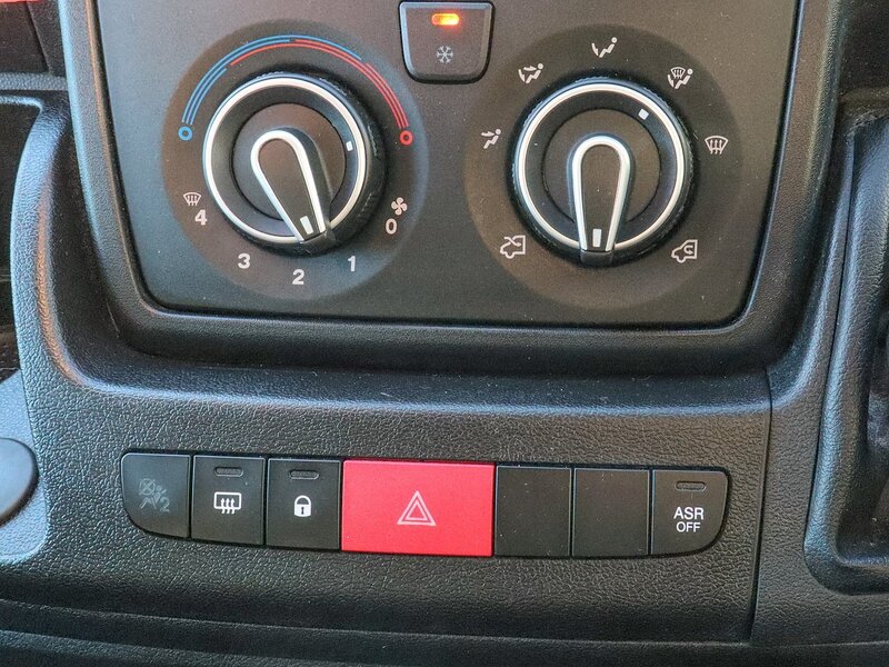 Used Peugeot Boxer 2020 for sale - 77188941: Photo 26