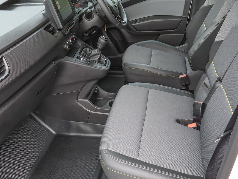 Used Renault Kangoo 2024 for sale - 76263075: Photo 21