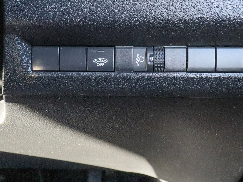 Used Peugeot e-Expert 2023 for sale - 76292132: Photo 25