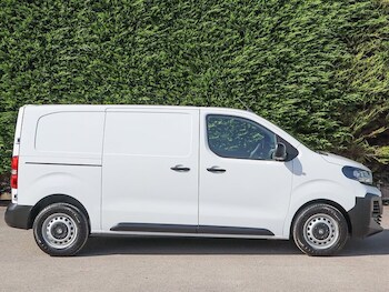 Used Vauxhall Vivaro 2024 for sale - 75793359: Photo