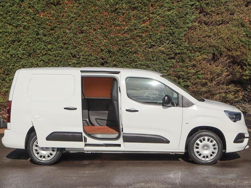 Used Vauxhall Combo 2022 for sale - 76292159: Photo 4