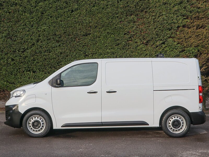Used Peugeot Expert 2022 for sale - 77409118: Photo 17