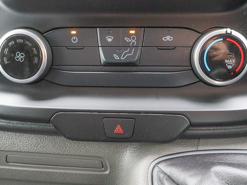 Used Ford Transit Custom 2022 for sale - 75983135: Photo 15