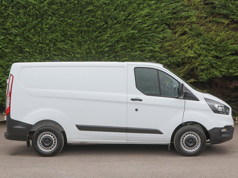 Used Ford Transit Custom 2022 for sale - 75983135: Photo 2