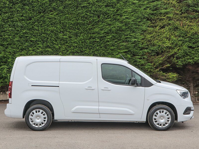 Used Vauxhall Combo 2023 for sale - 76292115: Photo 3
