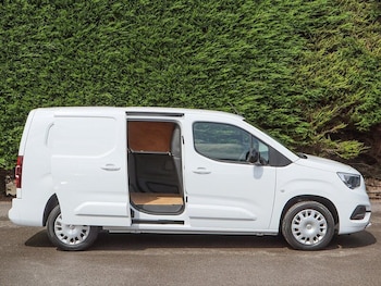 Used Vauxhall Combo 2023 for sale - 75384642: Photo