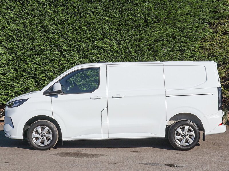 Used Ford Transit Custom 2024 for sale - 76263058: Photo 13