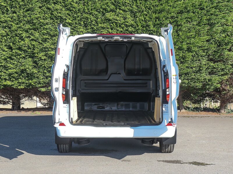 Used Ford Transit Custom 2024 for sale - 76263058: Photo 9