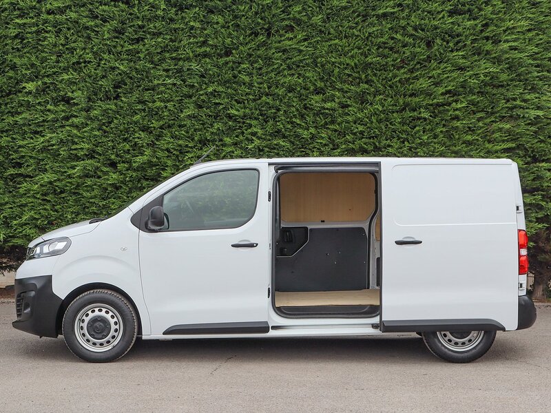 Used Vauxhall Vivaro 2022 for sale - 76292107: Photo 13