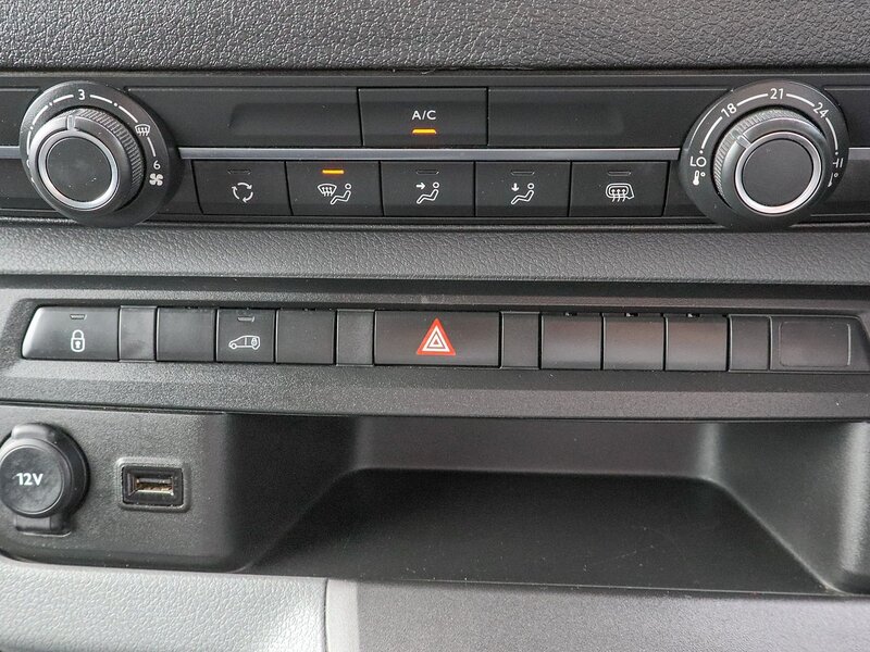 Used Vauxhall Vivaro 2022 for sale - 76292107: Photo 23