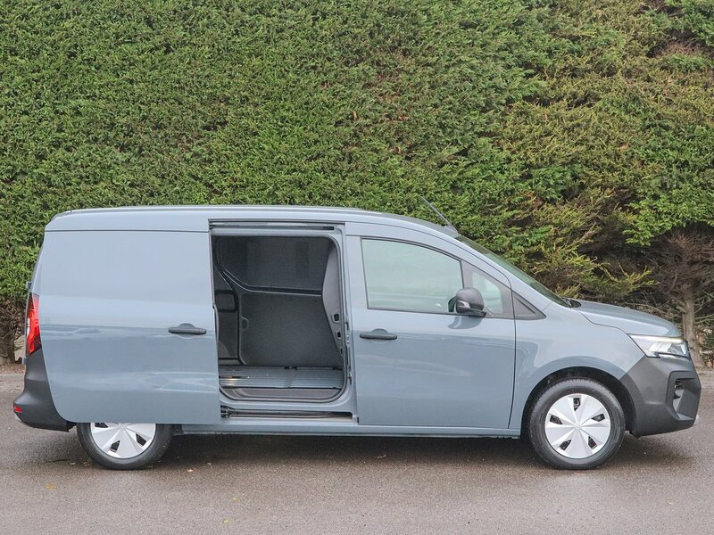 Used Nissan Other 2024 for sale - 76698988: Photo 6