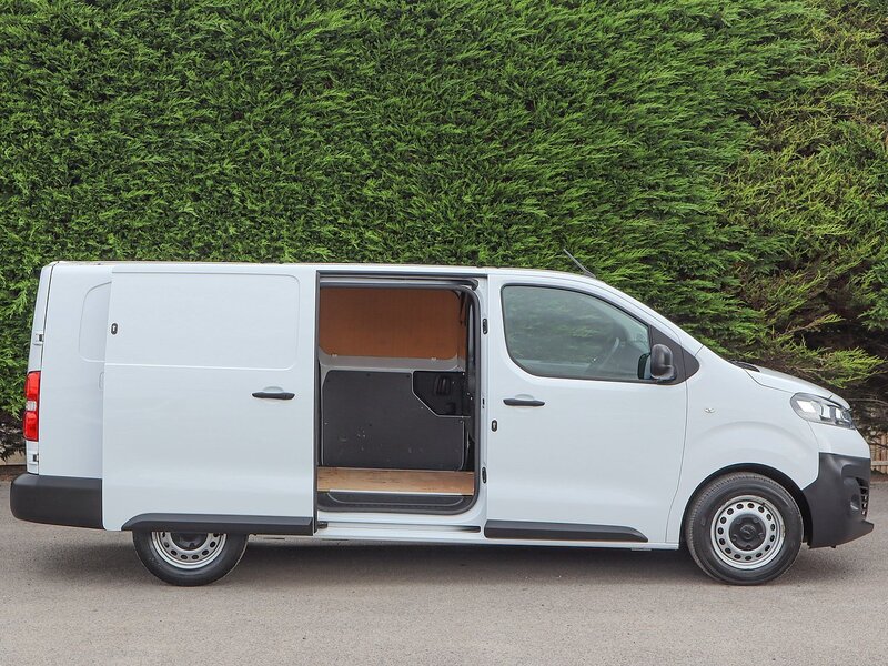 Used Vauxhall Vivaro 2022 for sale - 76292098: Photo 4