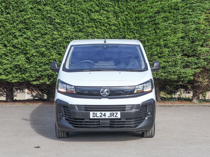 Used Vauxhall Vivaro 2024 for sale - 76263080: Photo 3