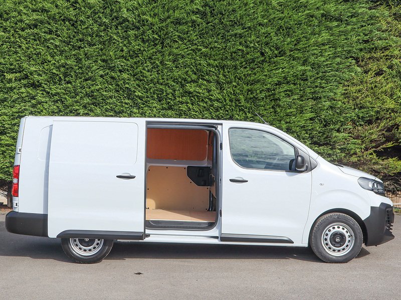 Used Vauxhall Vivaro 2024 for sale - 76263080: Photo 6