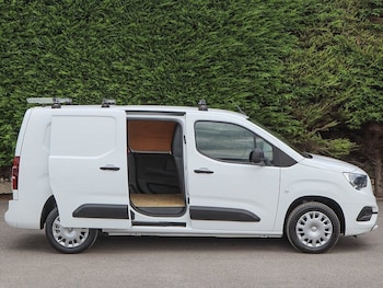 Used Vauxhall Combo 2022 for sale - 75560332: Photo