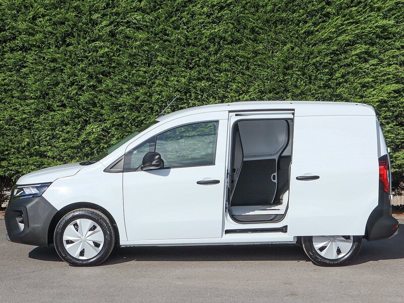 Used Nissan Other 2024 for sale - 76114962: Photo 17