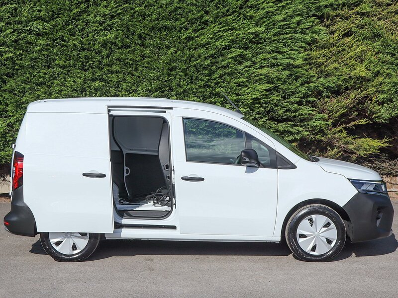 Used Nissan Other 2024 for sale - 76114962: Photo 6