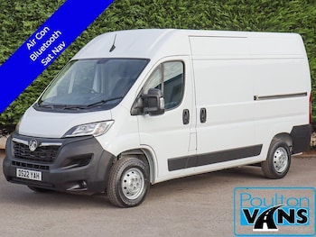 2022 - 3500 DYNAMIC 2.2BI TURBO 140BHP L2 H2 MWB HIGH ROOF PANEL VAN, Sat Nav, Air