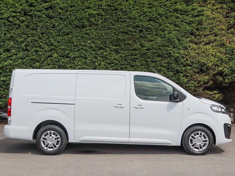 Used Vauxhall Vivaro 2022 for sale - 76292178: Photo 3
