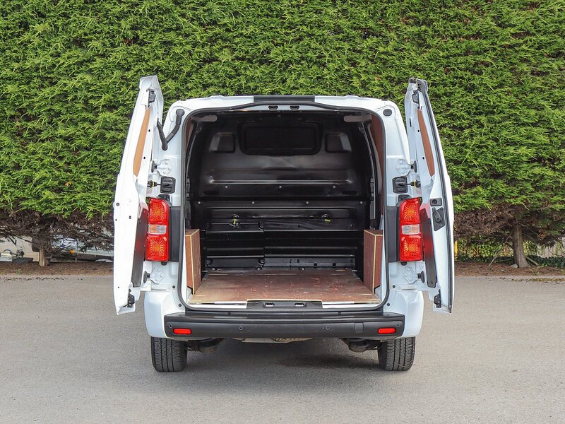 Used Vauxhall Vivaro 2022 for sale - 76292178: Photo 9