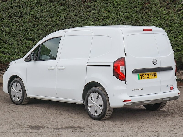 Used Nissan Other 2023 for sale - 76263055: Photo 13