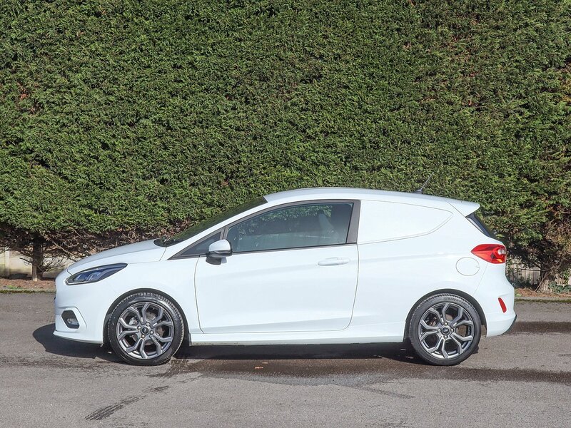 Used Ford Fiesta Van 2022 for sale - 77803201: Photo 14