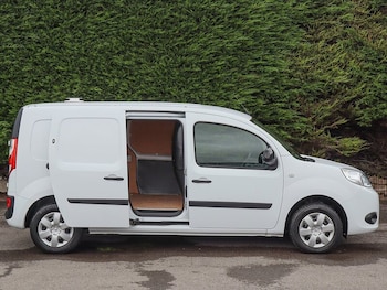 Used Renault Kangoo Maxi 2019 for sale - 75512393: Photo