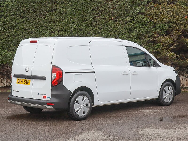 Used Nissan Other 2024 for sale - 77693868: Photo 8