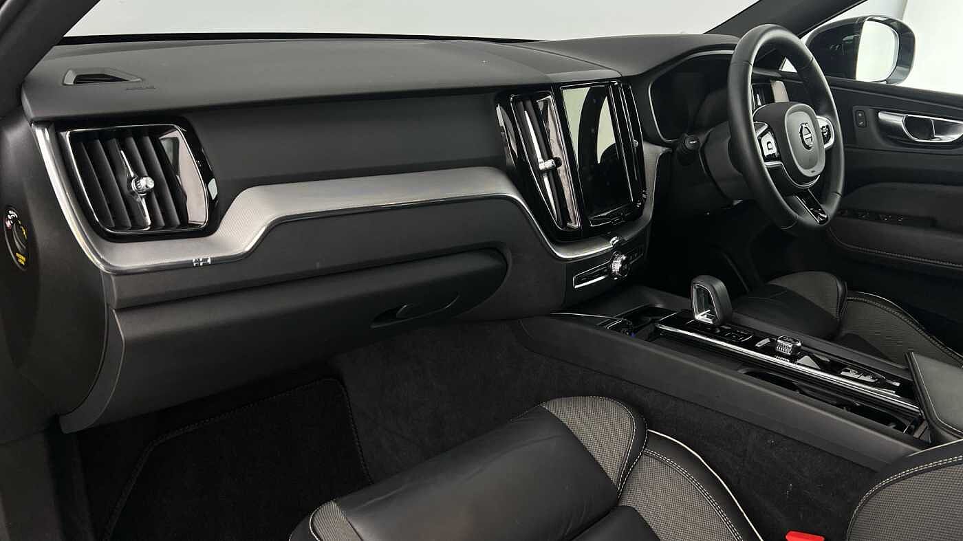 Used Volvo XC60 2022 for sale - 78035888: Photo 6