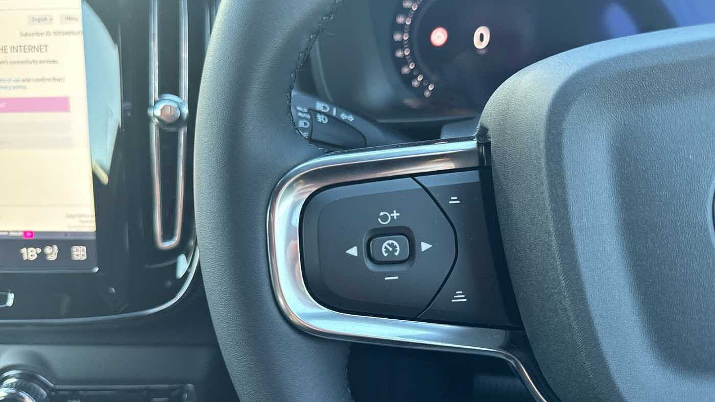 Used Volvo XC40 2025 for sale - 78035894: Photo 21