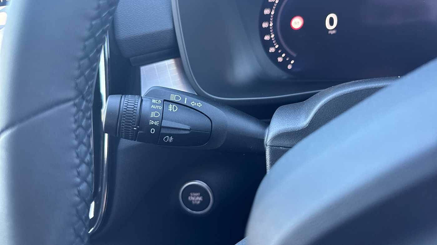 Used Volvo XC40 2025 for sale - 78035894: Photo 23