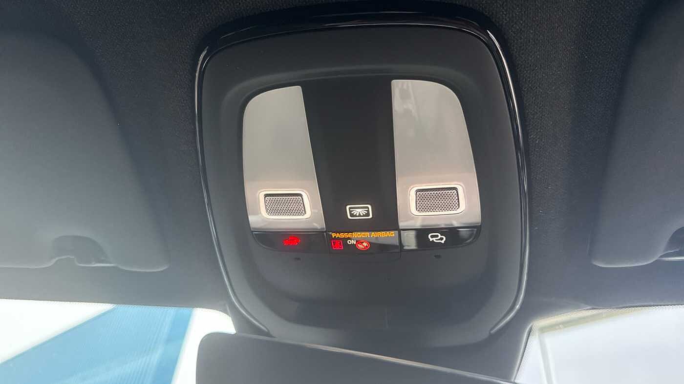 Used Volvo XC40 2025 for sale - 78035908: Photo 25