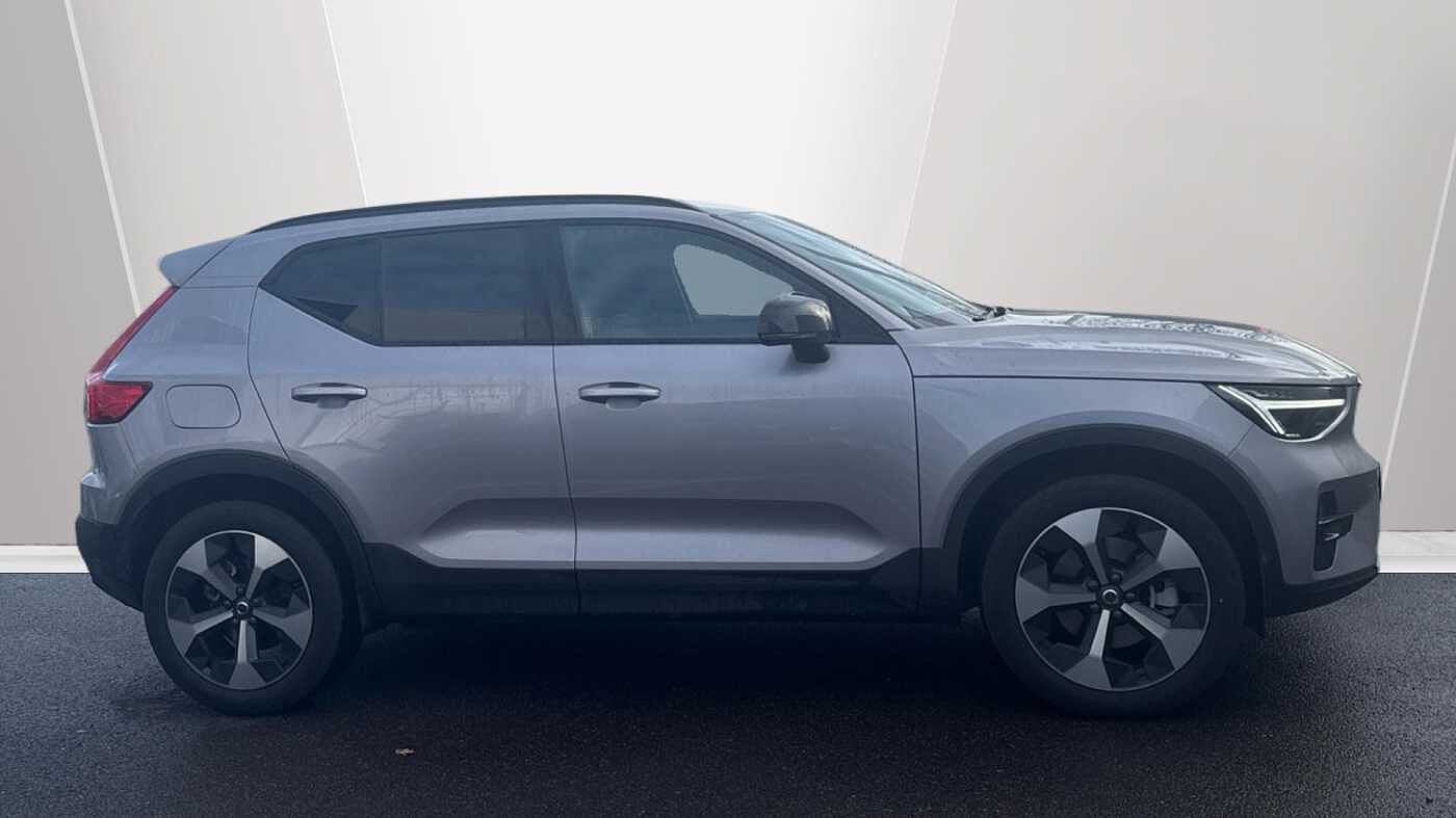 Used Volvo XC40 2025 for sale - 78035908: Photo 3