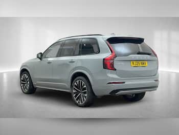 Used Volvo XC90 2025 for sale - 79640552: Photo