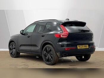 Used Volvo XC40 2025 for sale - 78035947: Photo
